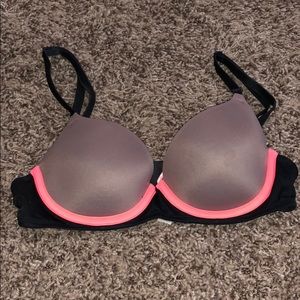 PINK Bra